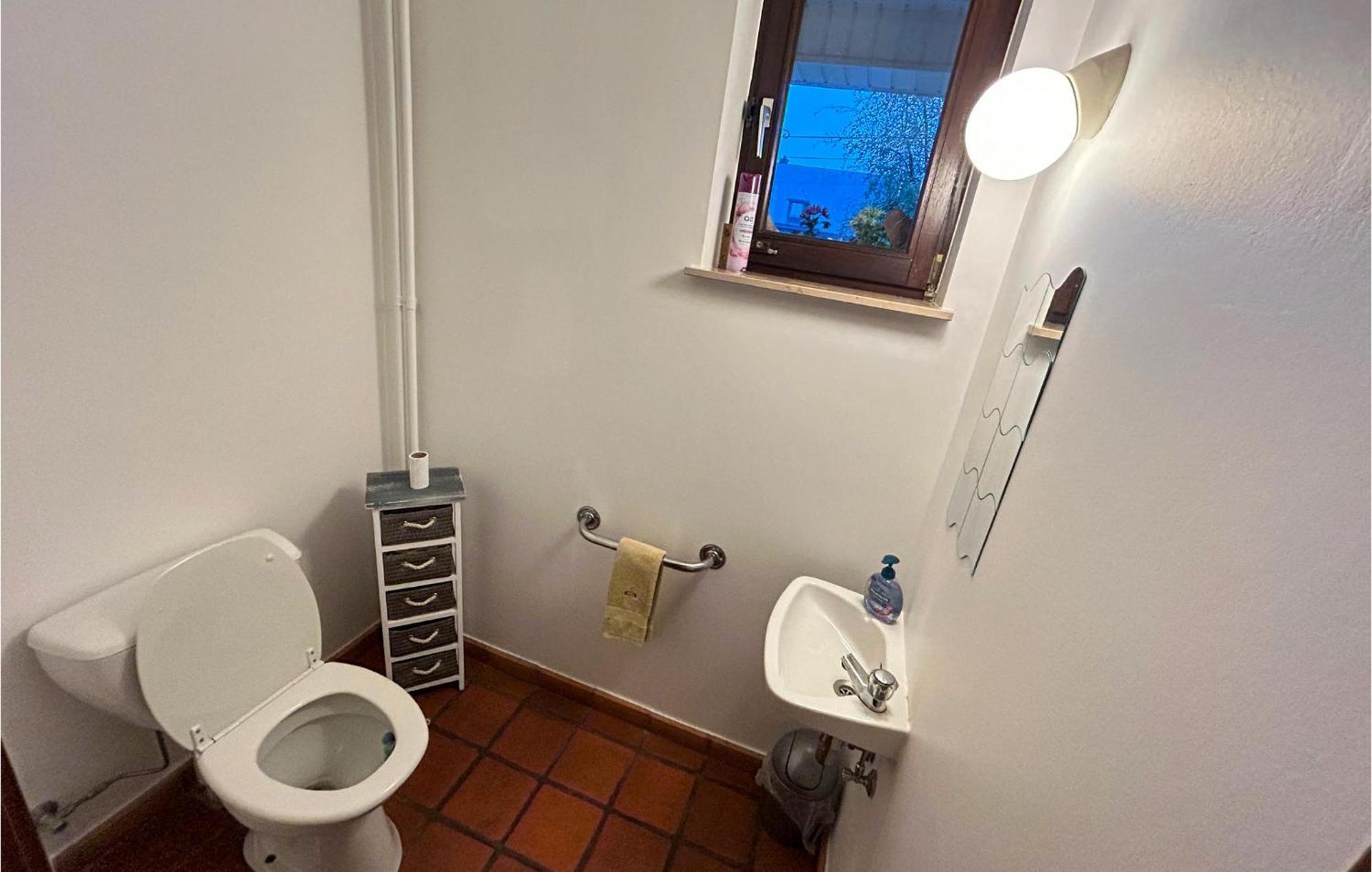 Stunning Apartment In Bastogne With Wifi Екстер'єр фото
