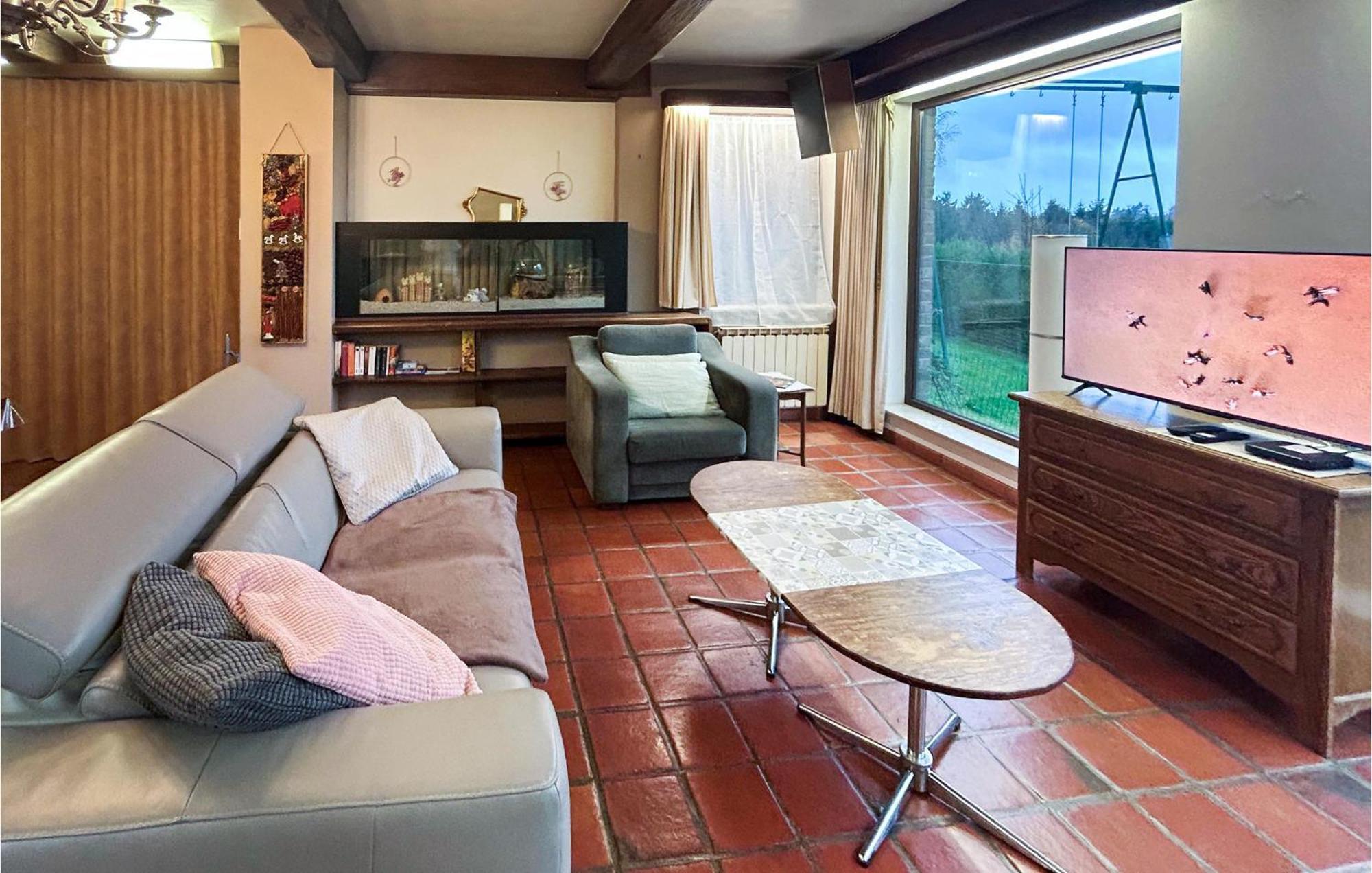 Stunning Apartment In Bastogne With Wifi Екстер'єр фото